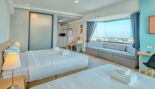 Luxury Triple Room
