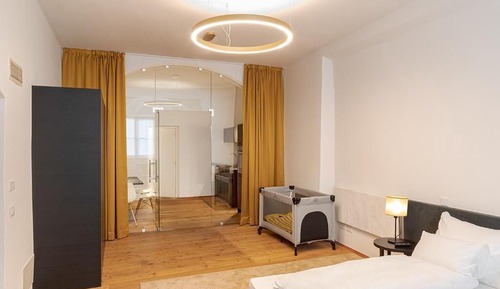 Superior Apartment, Annex Building