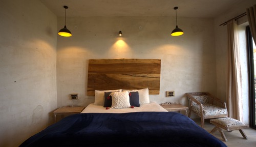 Basic Double Room, Garden View