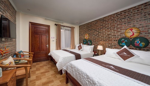 Family Room, Garden View