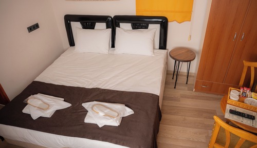 Economy Double or Twin Room, City View