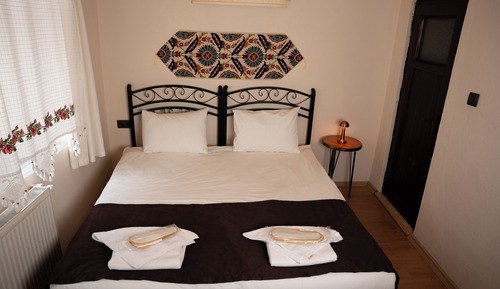 Deluxe Double or Twin Room, City View