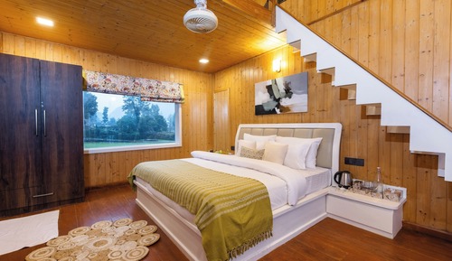 Mountain View Premium Room