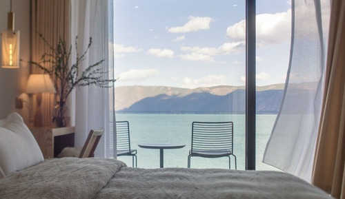 Standard Double Room, Balcony, Lake View