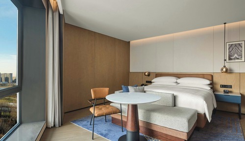 Superior Suite, 1 King Bed