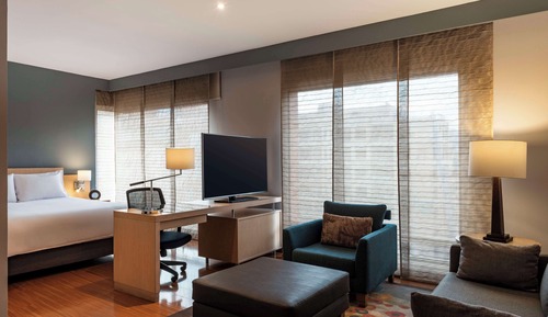 Junior Suite, 1 Queen Bed