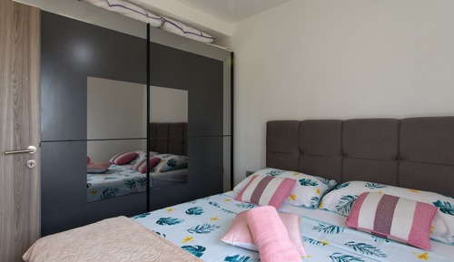 Apartment (One Bedroom Apartment)