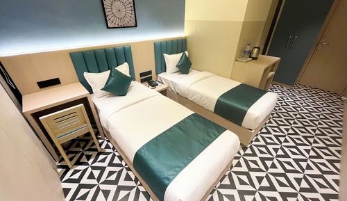 Deluxe Twin Room