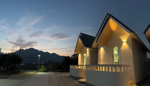 Deluxe Double Room, Balcony, Hill View