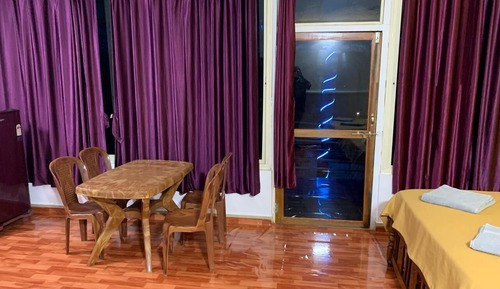 Comfort Quadruple Room, Courtyard View