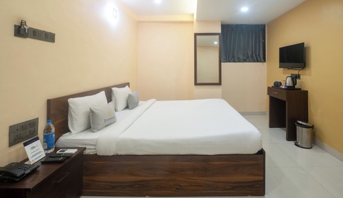 Superior Double Room, City View