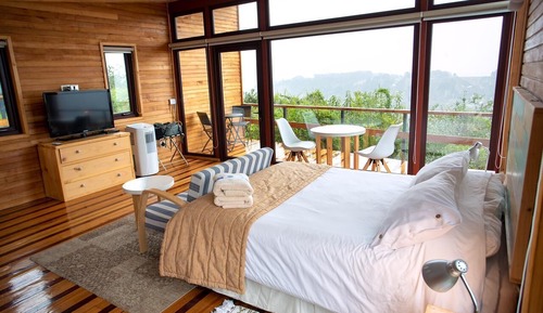 Superior Cabin, 1 Queen Bed, Bay View