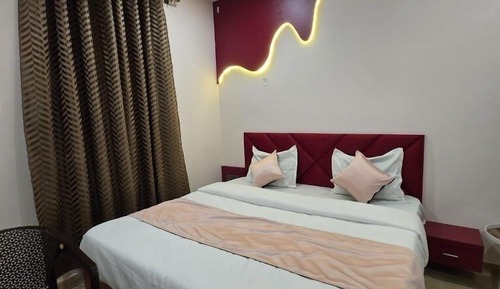 Classic Room, Balcony, Garden View