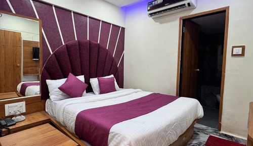 Standard Double Room, City View