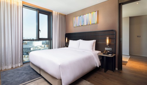 Junior Suite, 1 King Bed