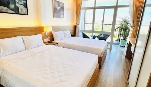 Superior Room, Balcony, City View