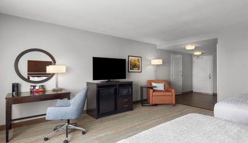 Room, 2 Queen Beds, Accessible, Jetted Tub (Hearing Impaired)