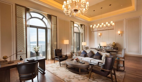 Premier Suite, Business Lounge Access, Lake View