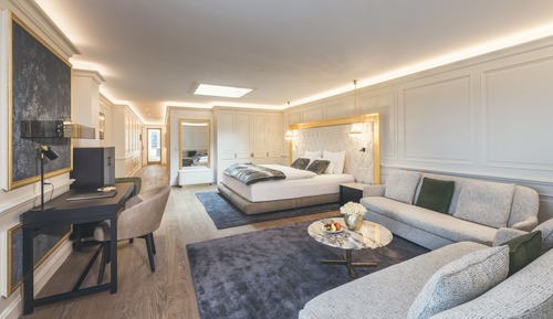 Superior Apartment