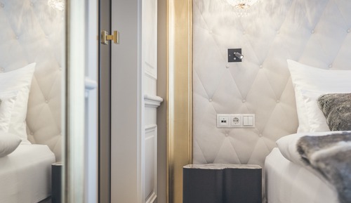 Superior Double Room, Courtyard View