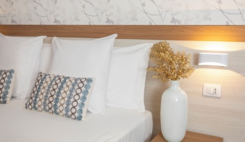 Exclusive Triple Room, Terrace (Valencia)