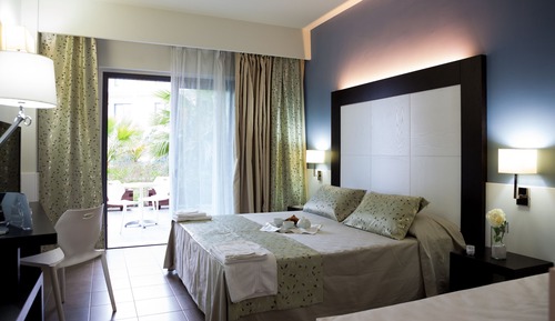 Superior Triple Room, Accessible, Sea View