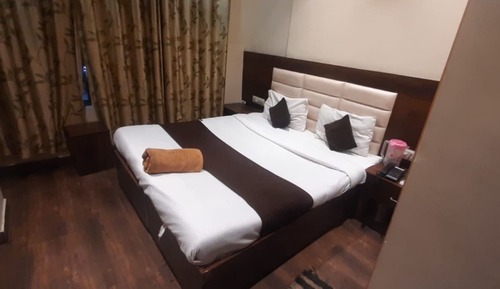 Standard Double Room, City View