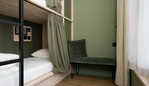 Deluxe Room, Multiple Beds, Non Smoking