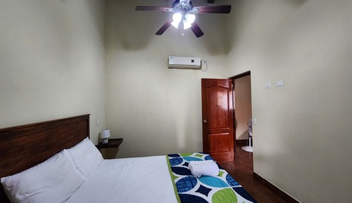 Deluxe Room, Pool View, Tower