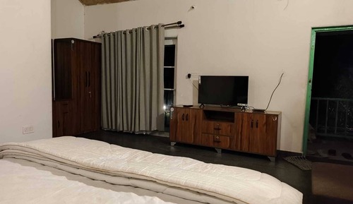 Super Deluxe Room