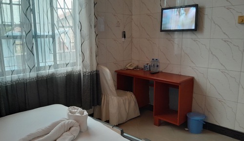 Standard Double Room, Garden View