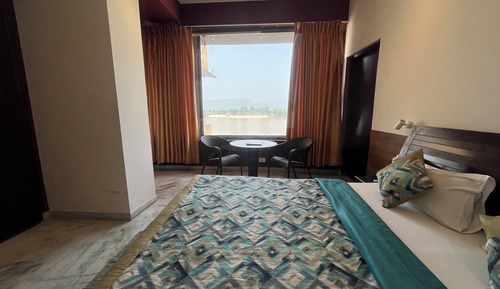 Premium Room, River View