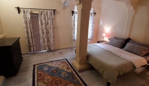 Deluxe Room, Courtyard View