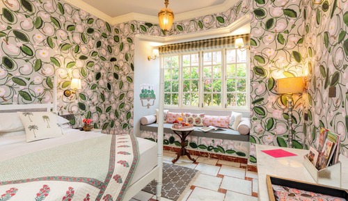 Design Double Room, City View