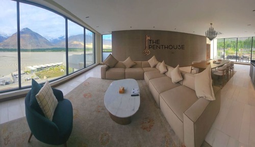 Penthouse, 2 Double Beds, River View