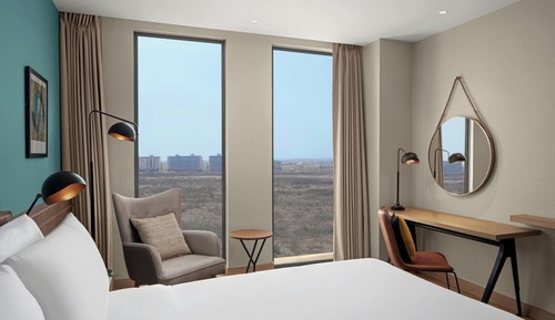 Standard Room, 1 King Bed