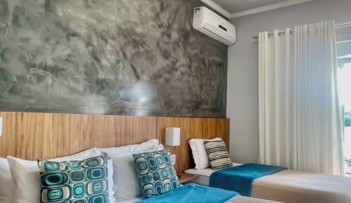 Superior Triple Room, Lanai, Lake View