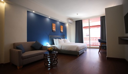 Junior Suite, Balcony, City View