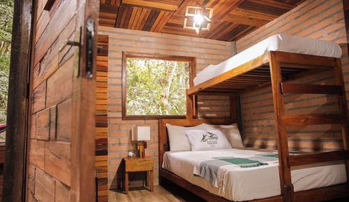 Comfort Room, Multiple Beds