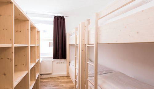 Ferienhaus für bis zu 27 Personen mit Sauna