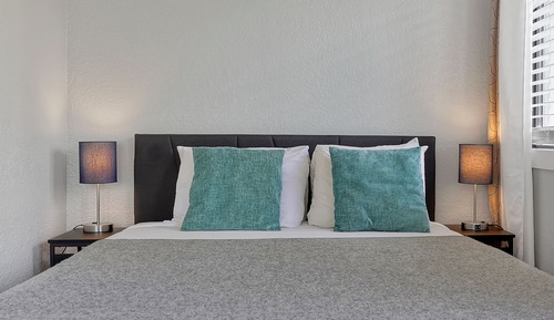 Signature Studio, Garden View