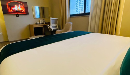 Comfort Single Room, City View