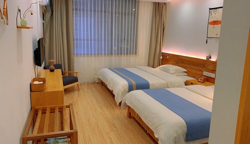 Comfort Triple Room, Non Smoking, Private Bathroom