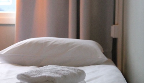 Basic Studio, 2 Twin Beds