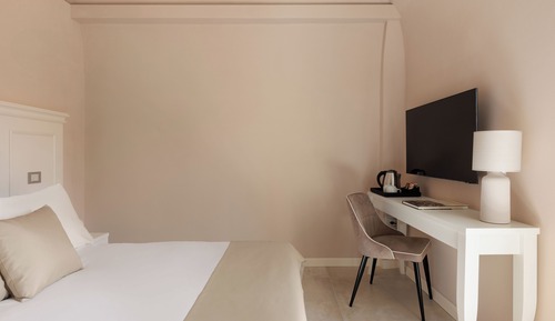 Standard Double Room, Courtyard View