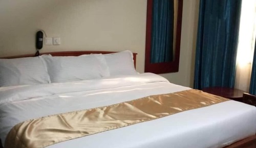 Superior Single Room