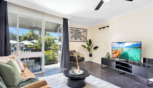 Comfort Apartment, Balcony, Pool View