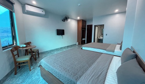 Family Room, City View