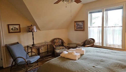 Baxter Manor - John Robb Room