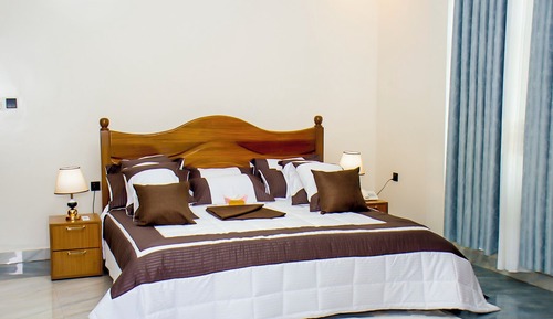 Deluxe Single Room, 1 King Bed, Hill View, Tower